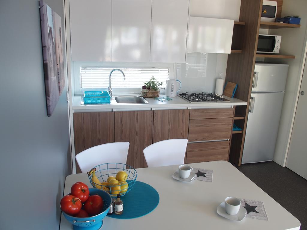Luxury Mobilehome Lucina Bay Pašman Zewnętrze zdjęcie